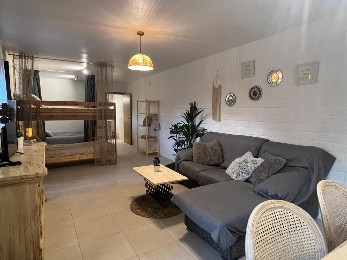 Apartamento Loft, Jardin Y Piscina Privada Romanyá de la Selva Exterior foto